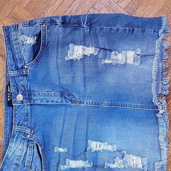 Wax Jean Distressed Denim Mini Skirt Size Large - Picture 5 of 6